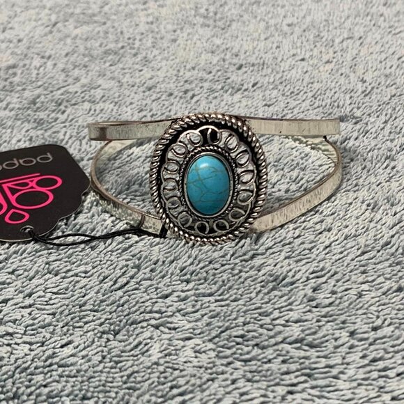 Paparazzi Deep in the Tumbleweeds western cuff bracelet turquoise NWT - Picture 1 of 5